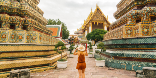 walking in Wat Pho temple