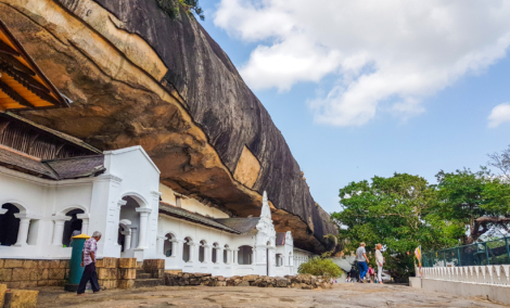 Dambulla Cave Temple