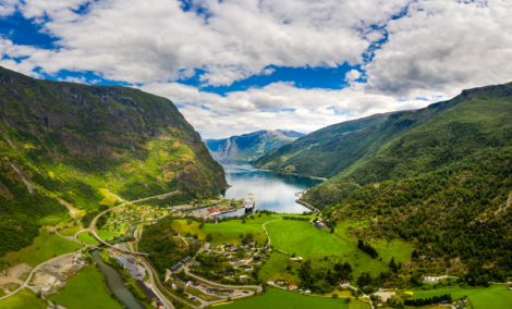 Aurlandsfjord Town Of Flam